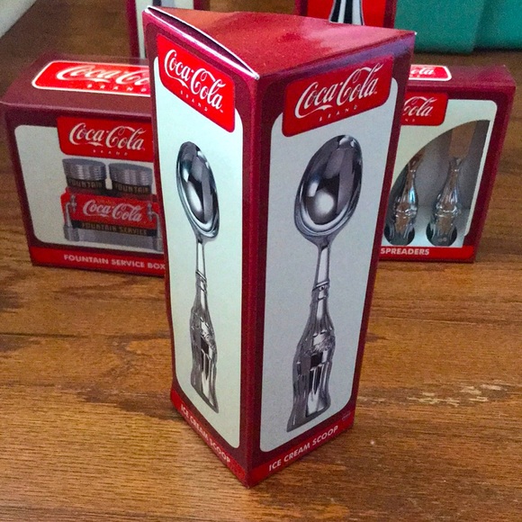 Coca-Cola Ice Cream Scoop - Picture 1 of 5